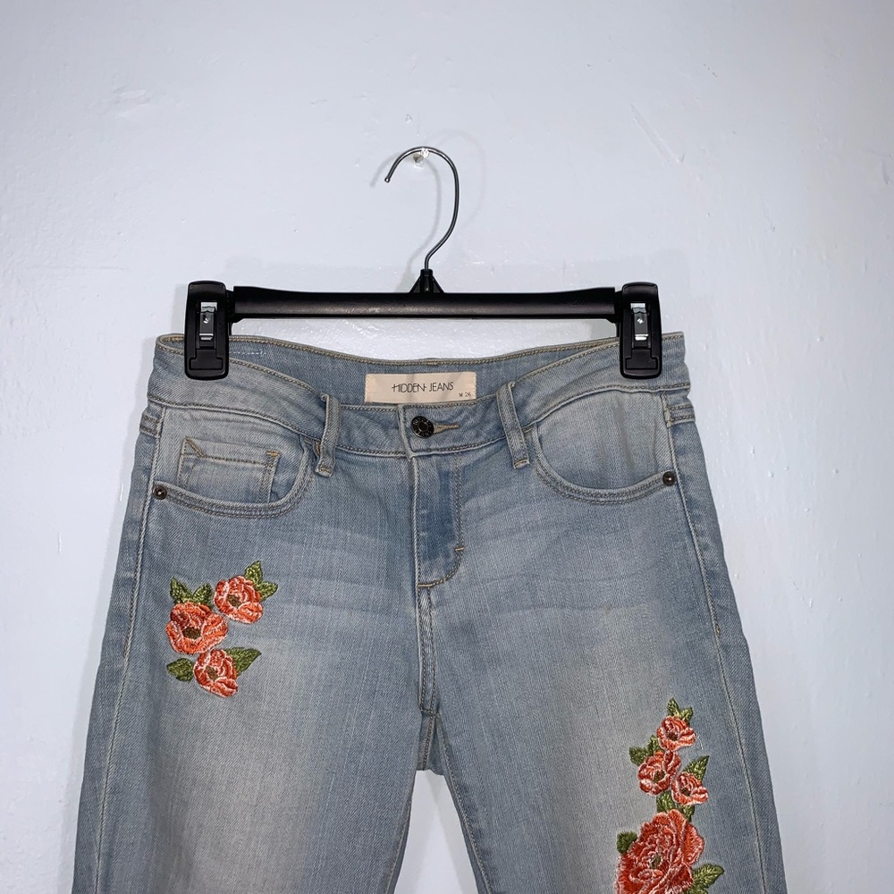 HIDDEN JEANS: Blue Floral Jeans